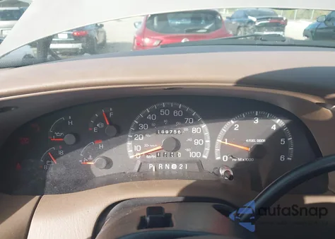 1998 Ford F-150 Lariat/Standard/Xl/Xlt from USA, damaged, VIN 1FTRX18L3WNC33728